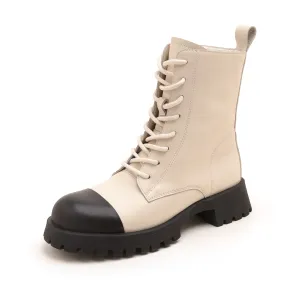 Off-white/black cowhide leather boots